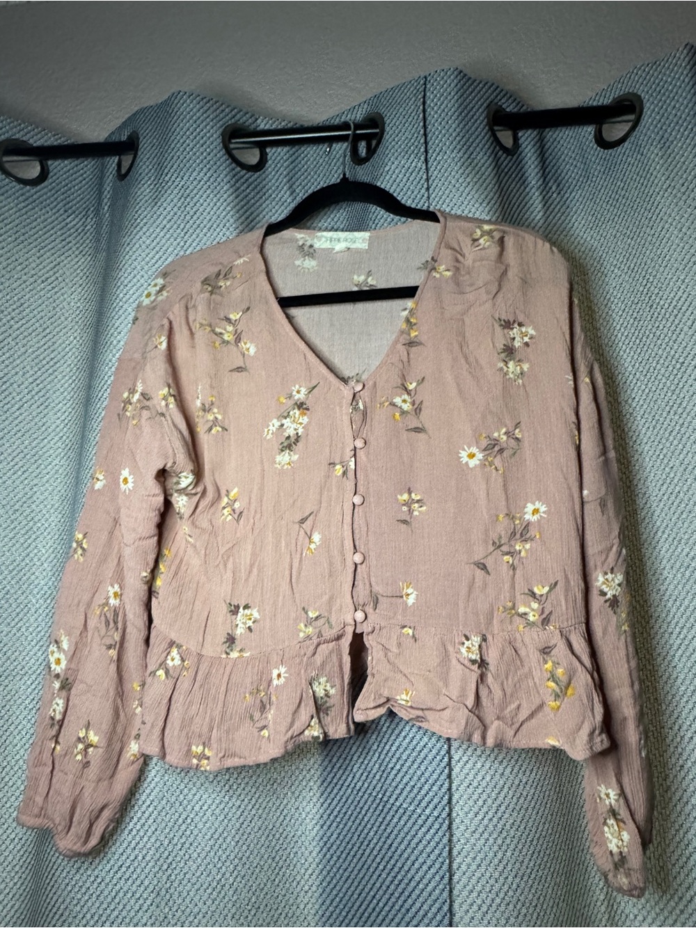Light Pink Cropped Floral Blouse